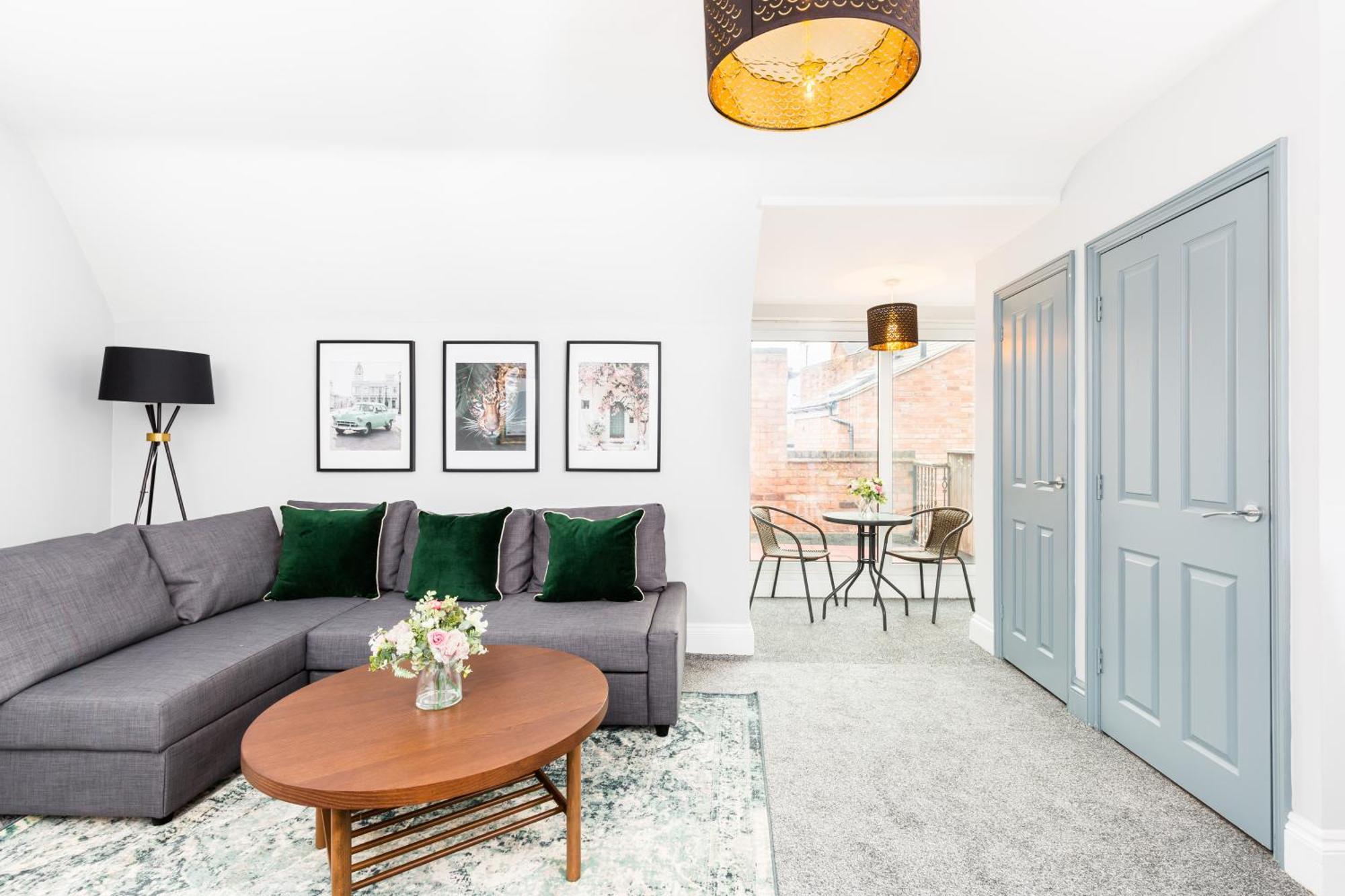Duplex Loft Apartment With Balcony & Private Entrance In Jq ברמינגהאם מראה חיצוני תמונה